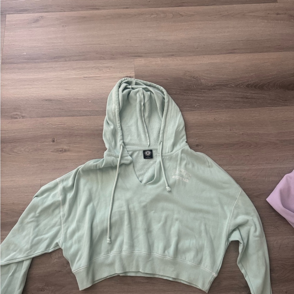 PacSun Light Green Women's Hoodie